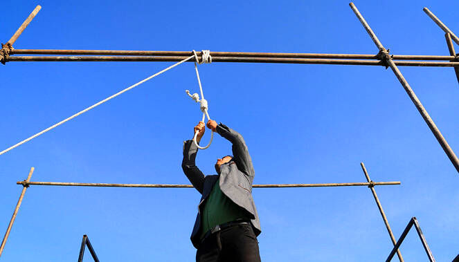 بخشش قاتل، یک و نیم دقیقه پس از قصاص