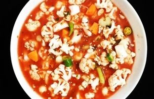 طرز تهیه ترشی گوجه مشهدی؛ ترشی خوشمزه زمستانی با طعمی تند