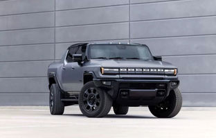 جی‌ام‌سی هامر برقی ۲۰۲۶ با شتاب زیر ۳ ثانیه معرفی شد