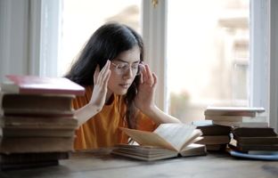 8 تکنیک قدرتمند برای به خاطر آوردن سریع‌تر مطالب مطالعه‌ شده