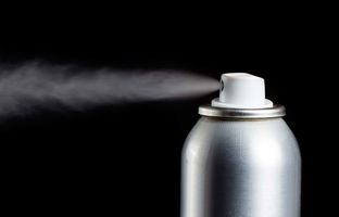 بهترین اسپری‌های ضد تعریق مردانه برای روزهای گرم تابستان