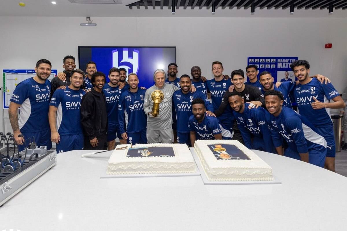 بهترین سرمربی غرب آسیا معرفی شد