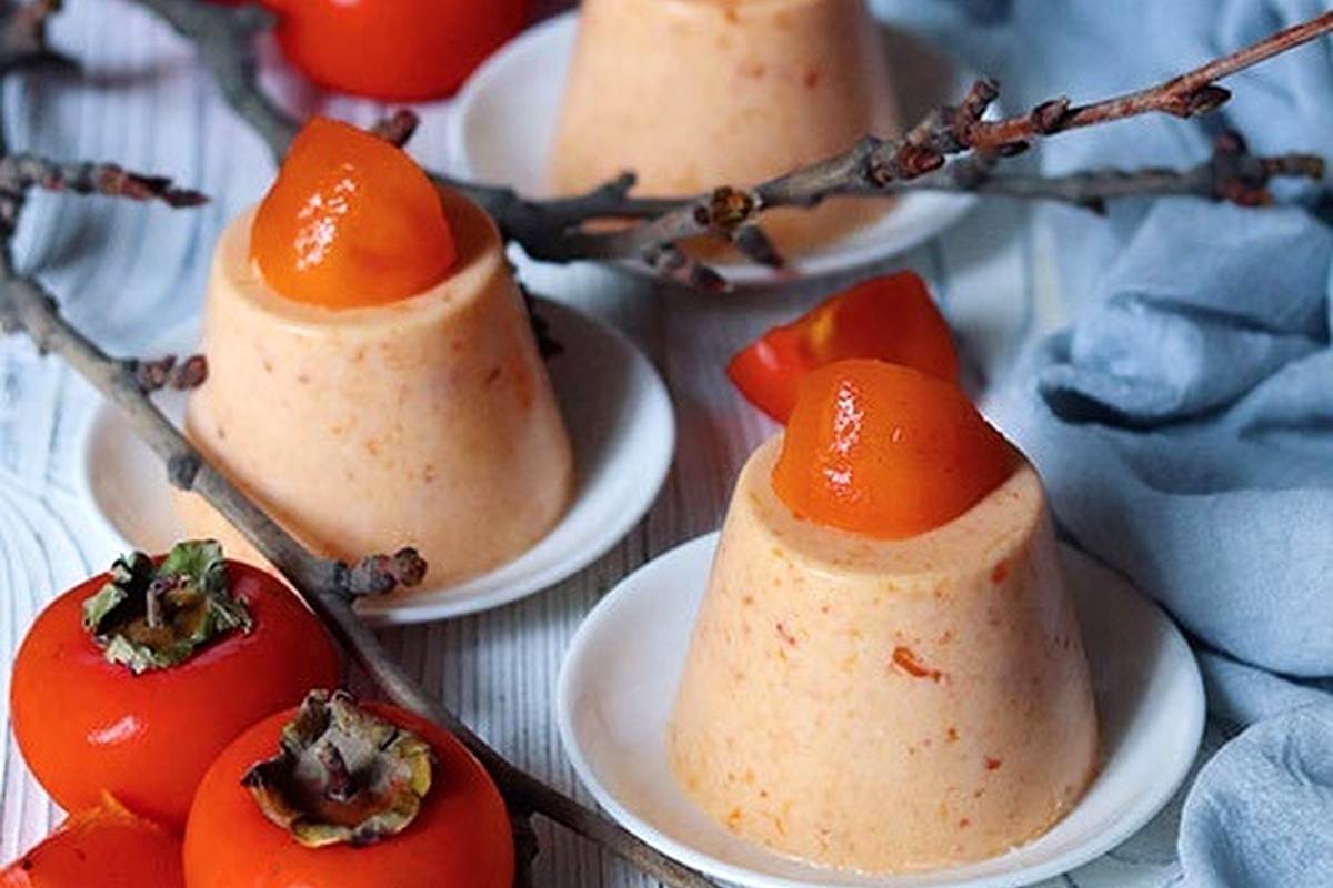 پودینگ خرمالو؛ یک دسر جذاب و خوشمزه برای شب یلدا
