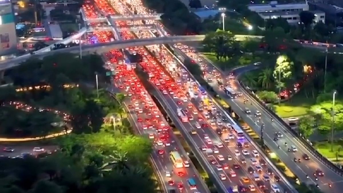 (ویدئو) چرا اندونزی مجبور به تغییر پایتخت شد؟