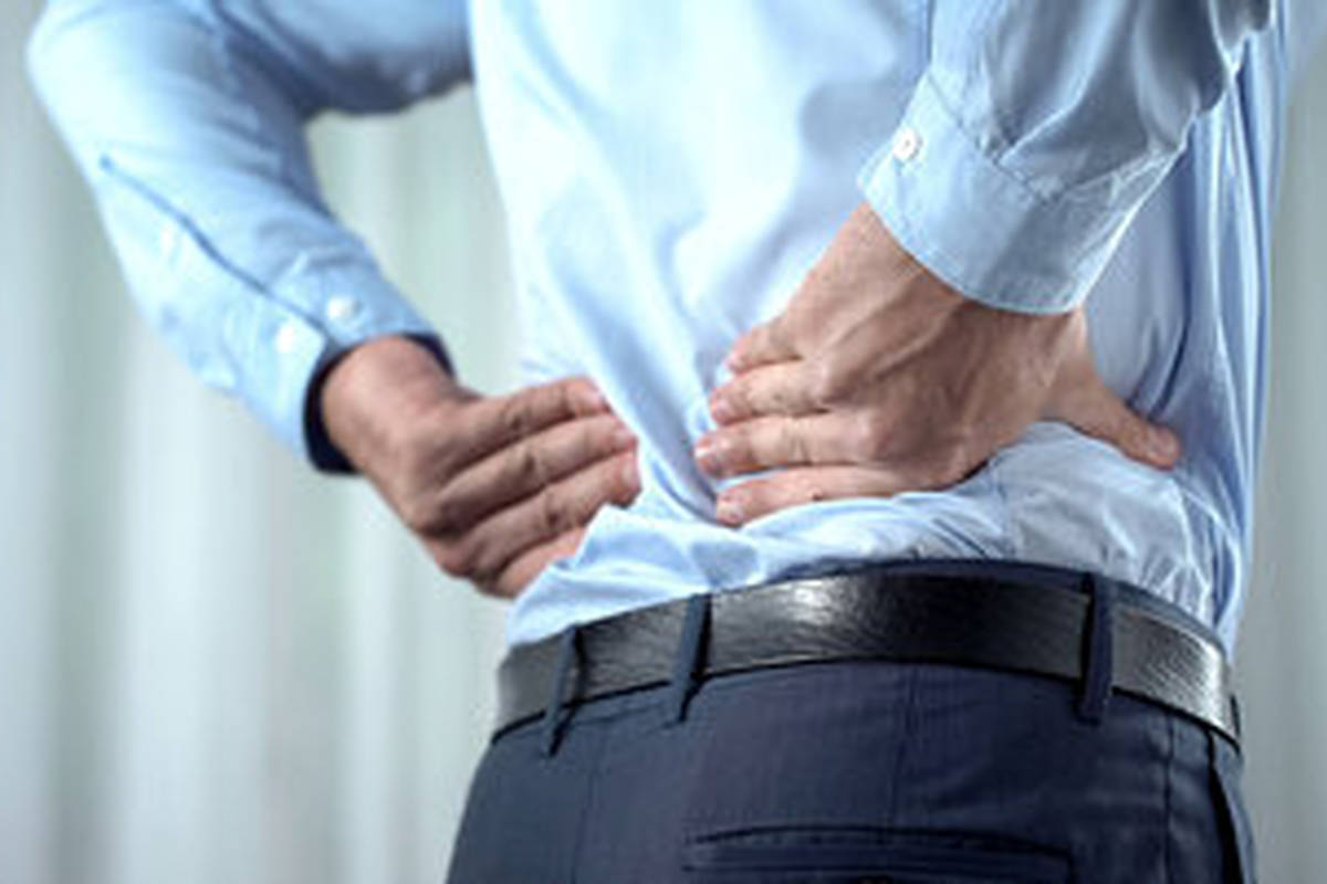 چرا پشت درد یا کمر درد میگیریم؟