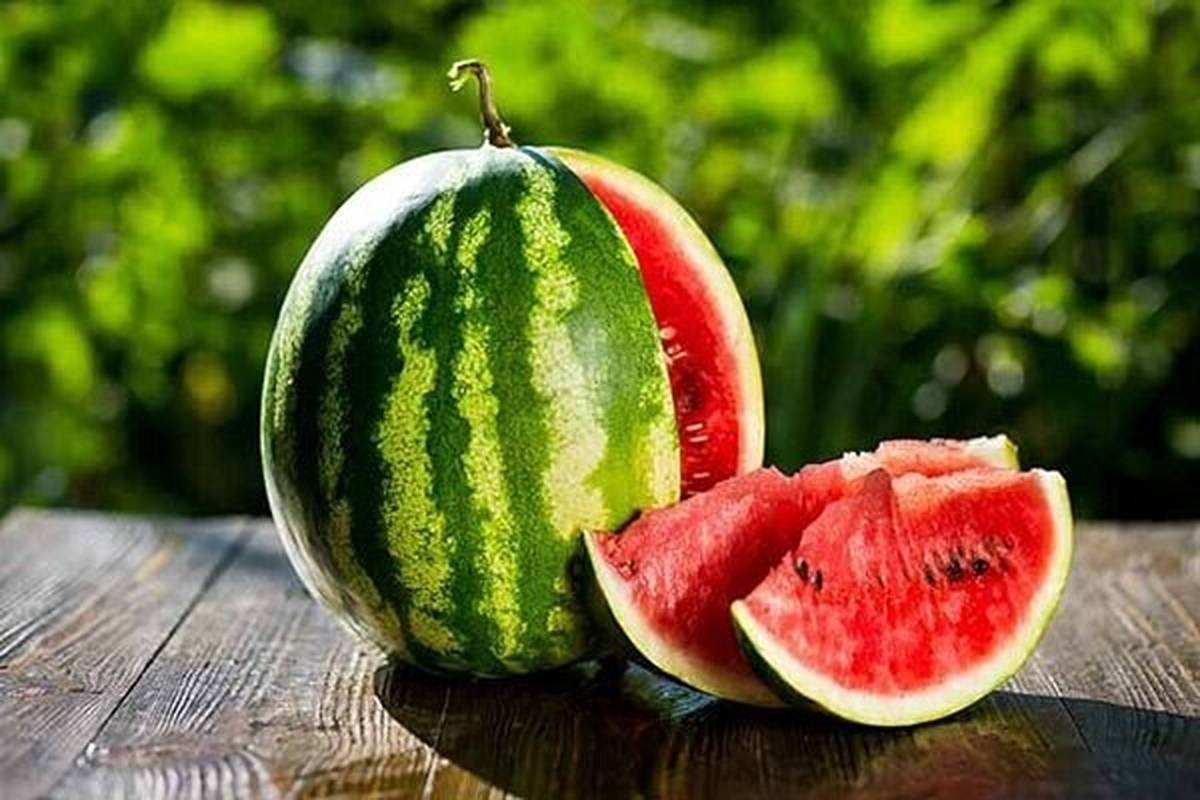 بهترین ترفند خرید هندوانه شیرین و قرمز که نمی‌دانستید + ویدئو