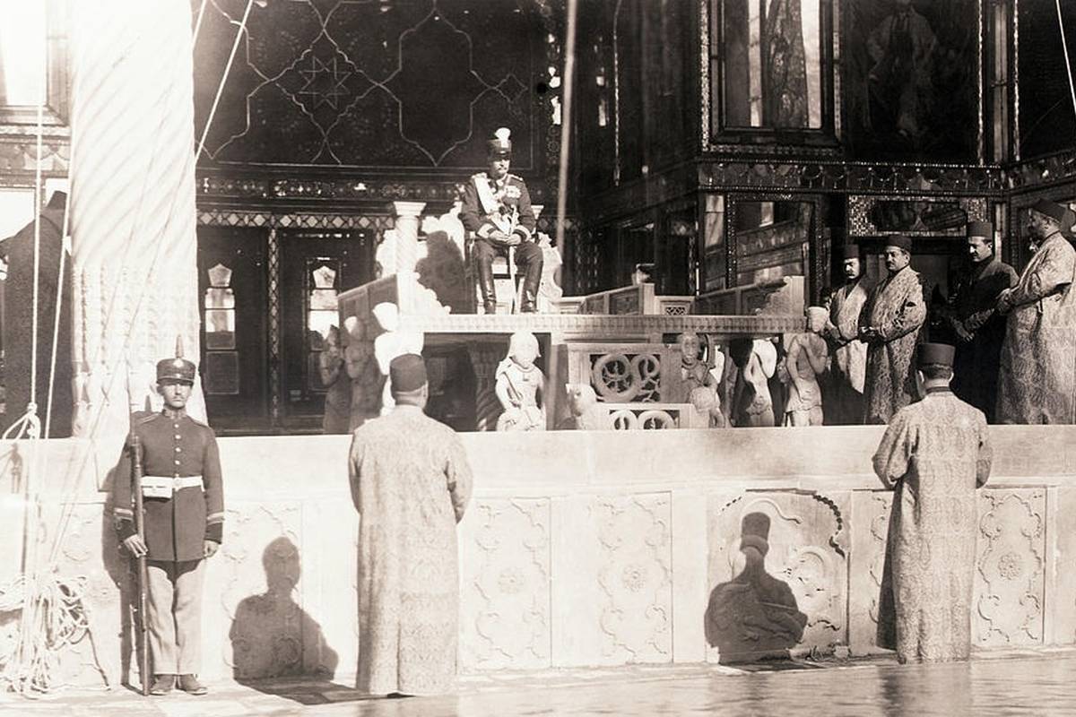 آخرین روزهای استایل قجری در ایران + عکس