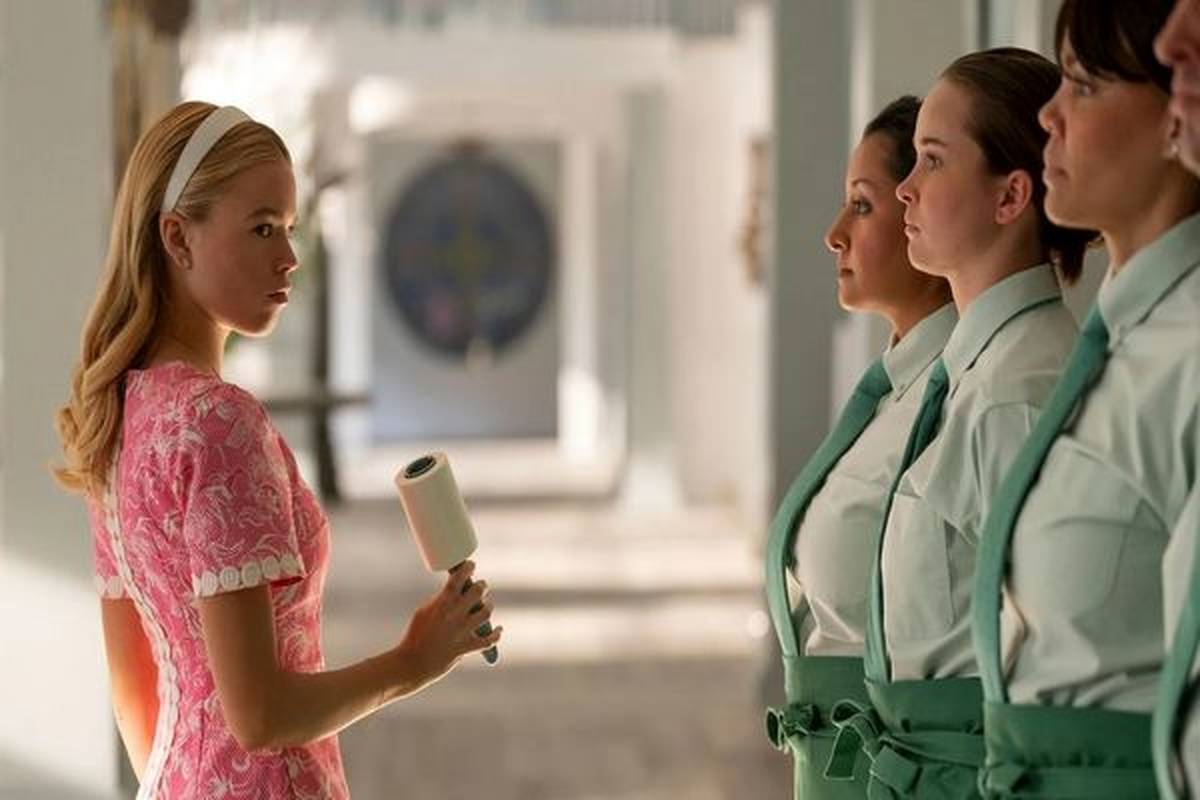  سایرن‌ها؛ مینی‌سریالی که با طنز و روان‌شناسی بیننده را مسحور می‌کند 