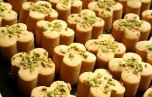 خوشمزه بپزید؛ طرز تهیه شیرینی نخودچی شکری 