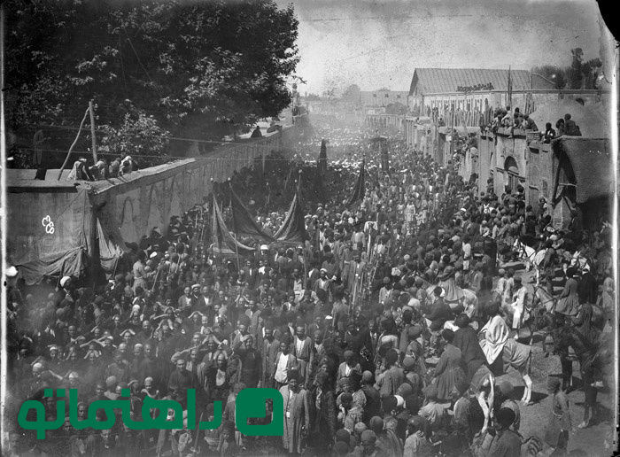 عکس‌هایی از قمه زنی محرم در دوره قاجار