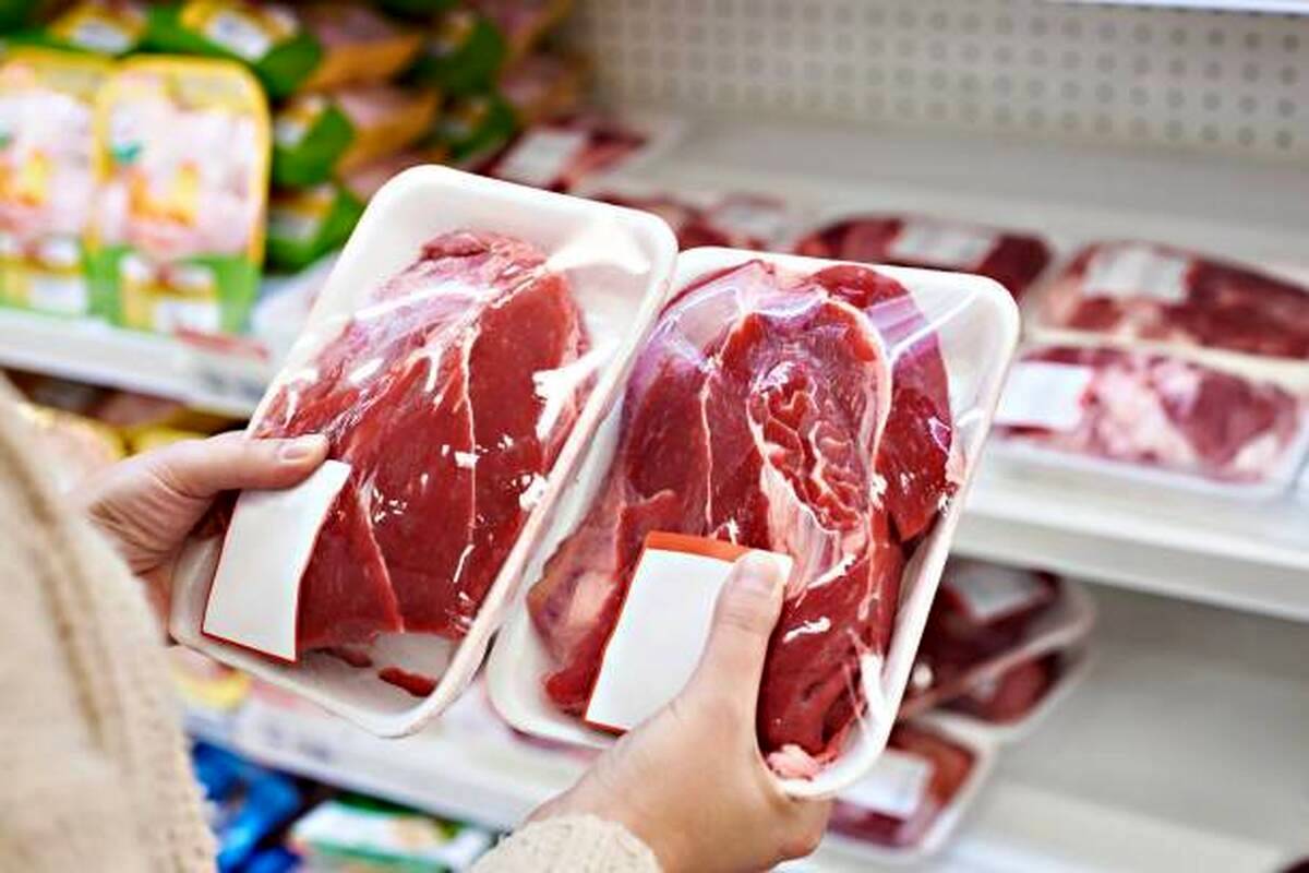 کاهش قیمت گوشت طی یک هفته گذشته/ ذخایر گوشت واردتی و تولیدی کشور بالا است