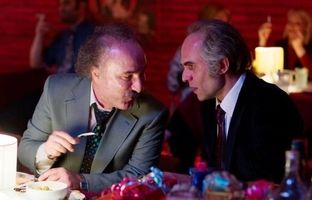 
داستان «تاسیان» پیچیده‌ شد/سریال پاکروان همچنان مجوز ندارد
